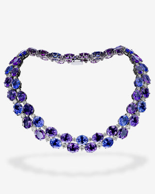 750 Weißgold Collier mit Tansanit, Amethysten und Diamanten.