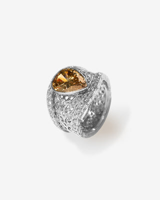 Callas Ring Brown Pear-Shaped Diamond White Gold