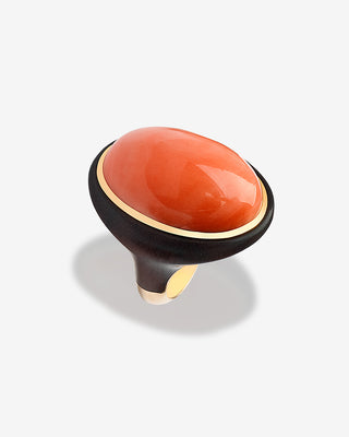 Ring Coral Cabochon & Ebony Yellow Gold