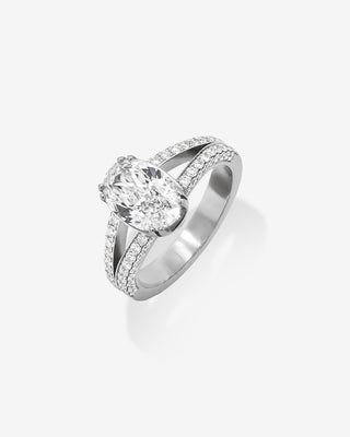 Solitaire Ring Oval Diamond Platinum