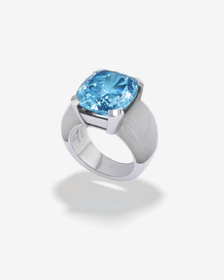 Royal Ring Topaz & Dolomite White Gold