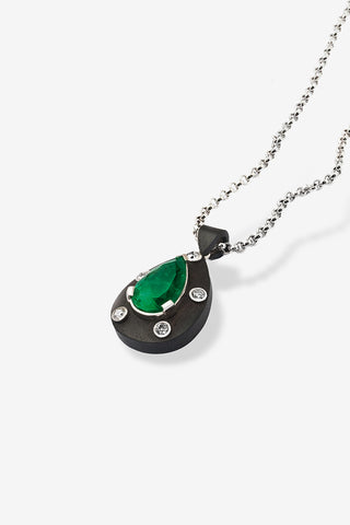 Ebony Pendant Emerald & Diamonds Yellow Gold