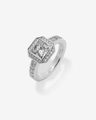 Ring Princess-Cut Diamond & Diamonds Platinum