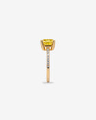 Ring Cushion-Cut Diamond Yellow Gold