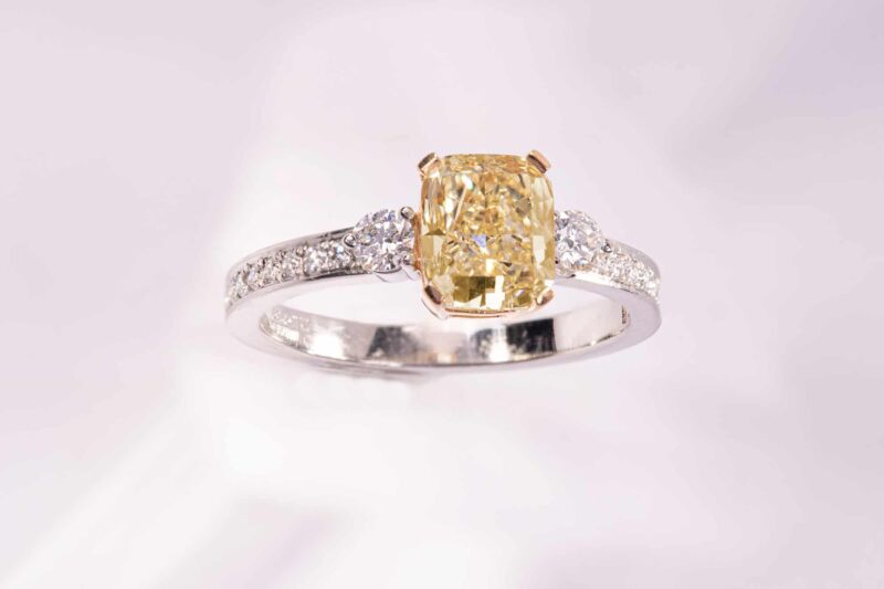 Diamant Ring R154 - Vorschau - Perfekter Schmuck Von Fochtmann Goldschmiede Und Juwelier In München