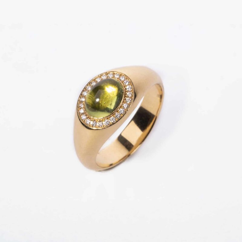 Peridot Ring R273 Online Kaufen - Perfekter Schmuck Von Fochtmann Goldschmiede Und Juwelier In München 